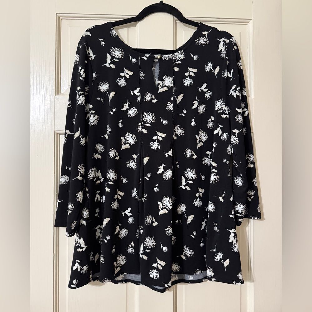 Women’s Charter Club Floral Blouse XL